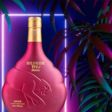 Meukow Wild Berries 30% 0,7l (holá lahev)