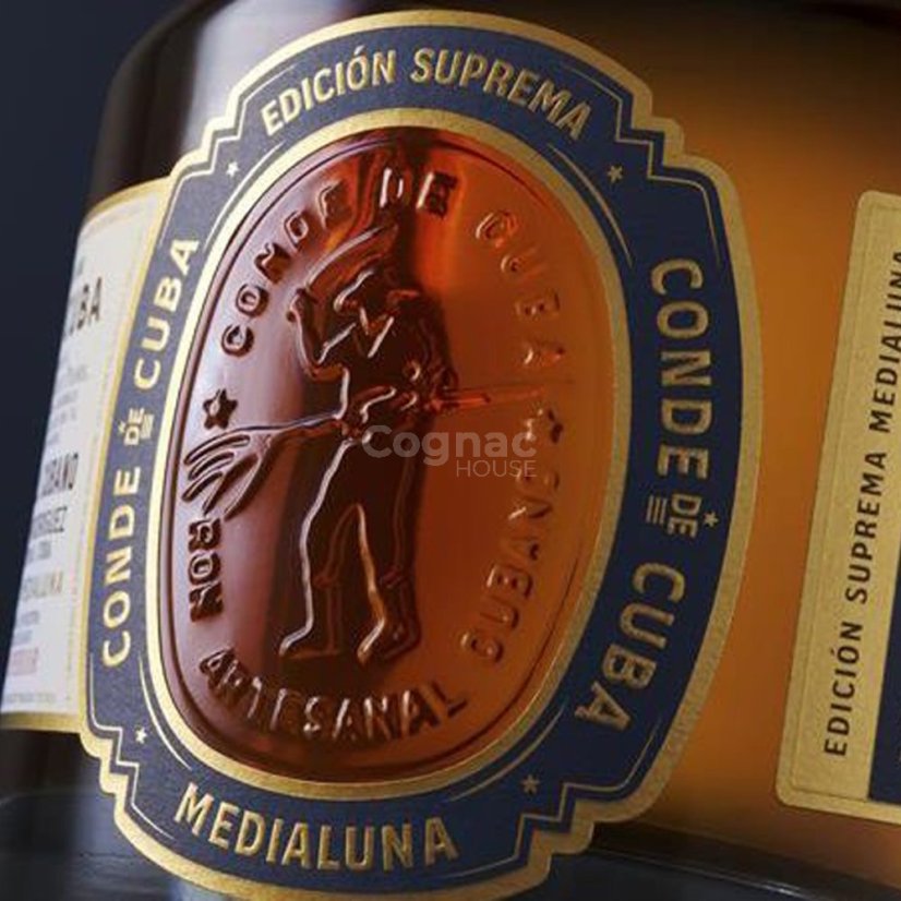 Conde de Cuba Media Luna 38% 0,7l (dárkový box)