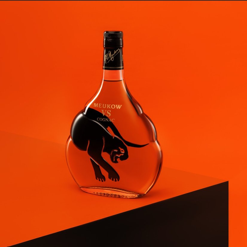 Meukow VS 40% 0,7l (holá lahev)