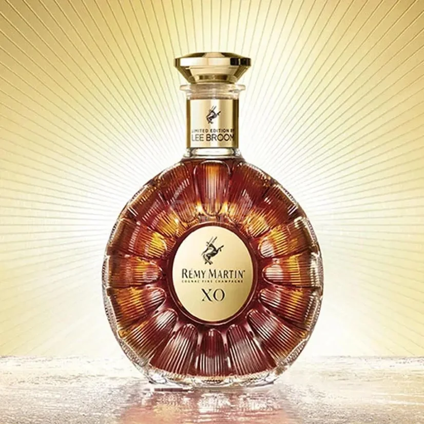 Rémy Martin XO Lee Broom Edition 40% 0,7l (karton)