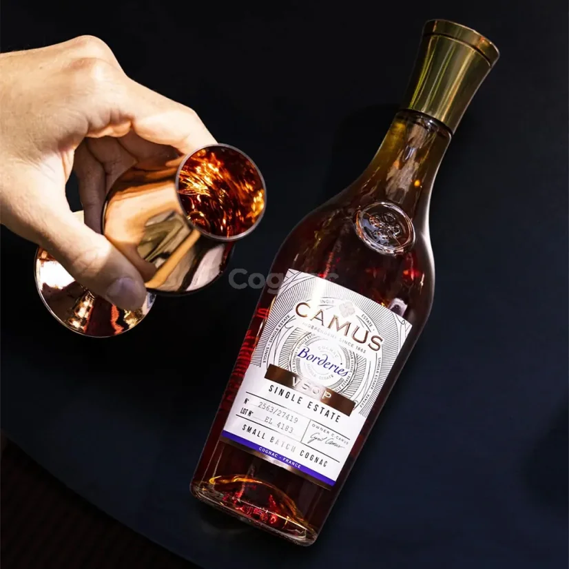 Camus VSOP Borderies 40% 0,7l (karton)