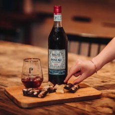 Pineau des Charentes Bache Gabrielsen Rouge 17% 0,75l (holá lahev)