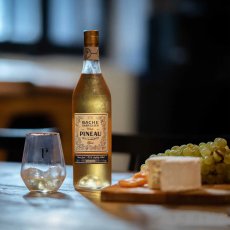 Pineau des Charentes Bache Gabrielsen Blanc 17% 0,75l (holá lahev)