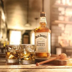Jack Daniels Honey 35% 1l (holá lahev)