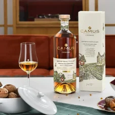 Camus Return To SAINTAULAYE 43% 0,7 l (karton)