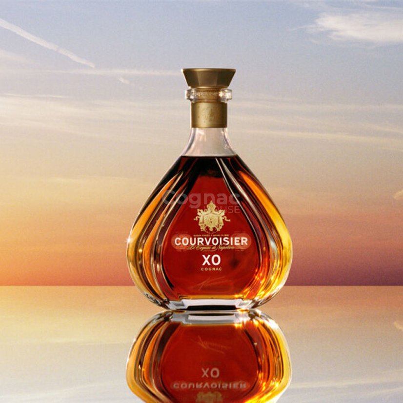 Courvoisier XO 40% 0,7l (karton)