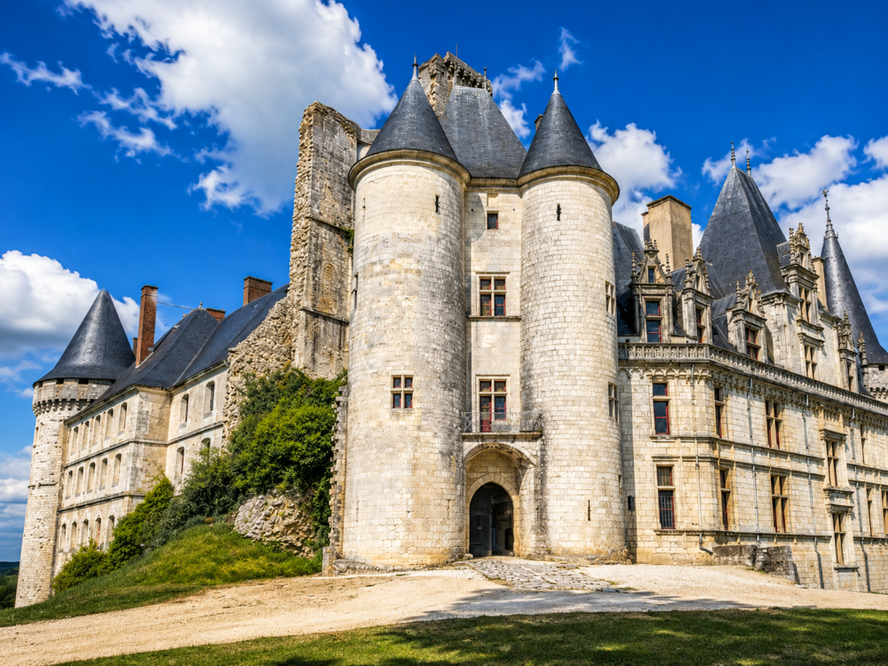 Monumentální renesanční Château de La Rochefoucauld